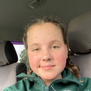 Meet your Posher, Annabel